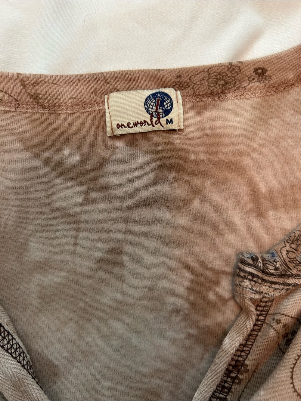 One World Women’s Y2K Boho Paisley Print Lettuce Hem 3/4 Sleeve Top- Size Medium - Picture 4 of 4
